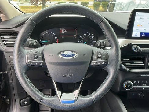 Used 2020 Ford Escape SEL image 24