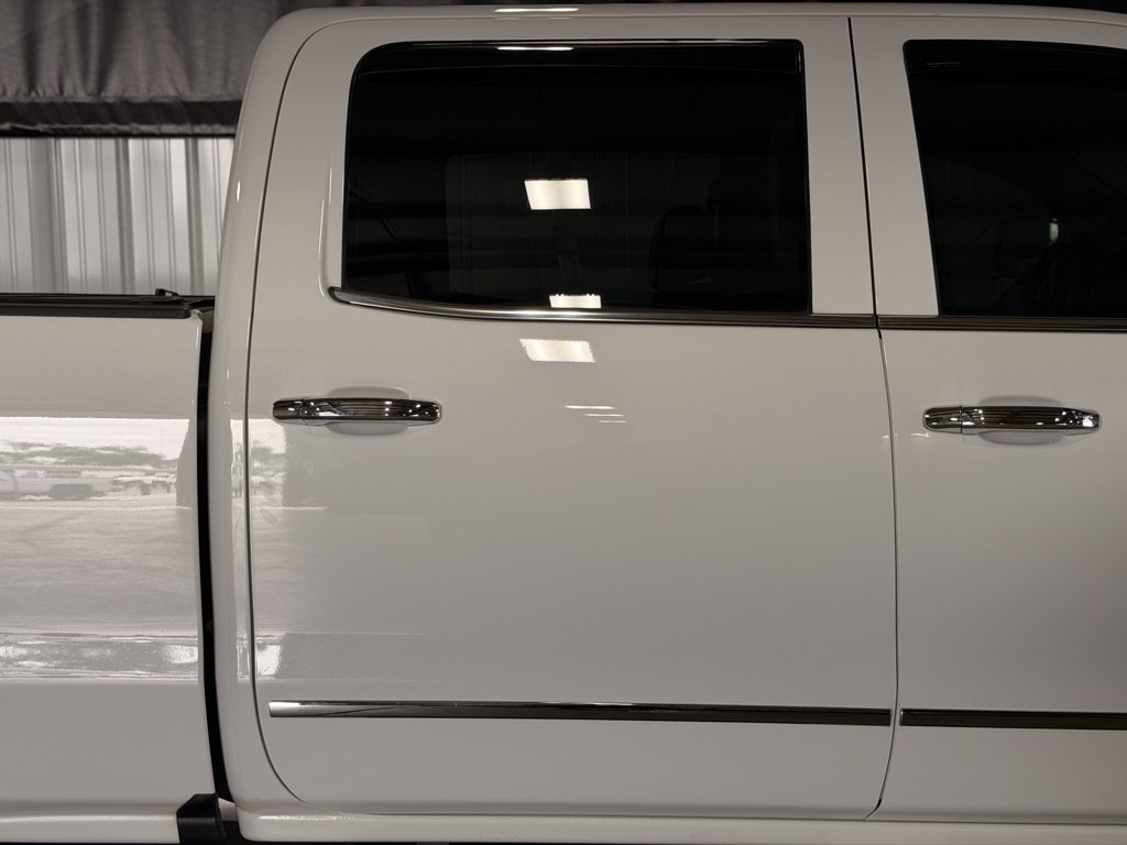 Used 2016 GMC Sierra 2500 Denali w/ Driver Alert Package AWD/4WD image 23