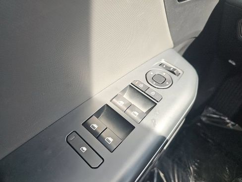 Used 2025 Kia K4 FWD image 30