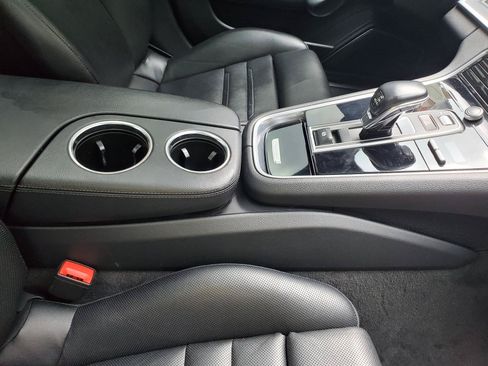 Used 2018 Porsche Panamera 4 AWD/4WD image 35