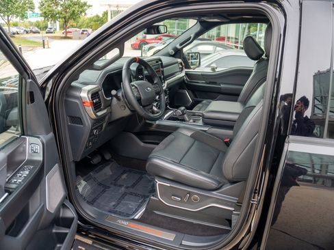 Used 2022 Ford F150 Raptor w/ Equipment Group 801A High image 9