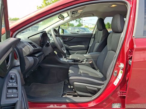 Used 2019 Subaru Crosstrek 2.0i AWD/4WD image 14