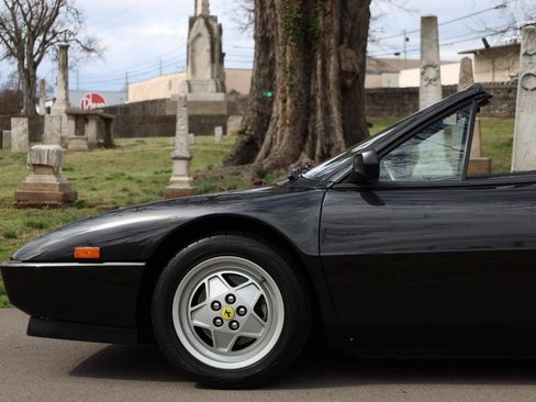 Used 1989 Ferrari Mondial T Cabriolet RWD image 37