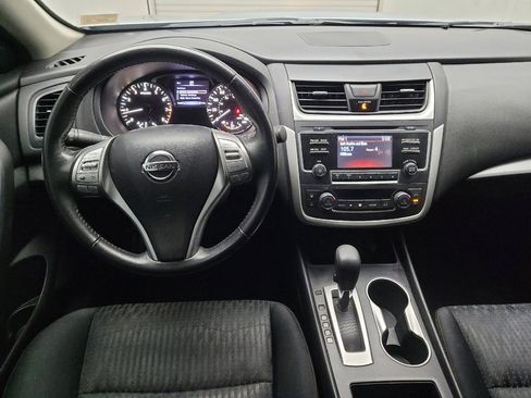 Used 2016 Nissan Altima 2.5 SV image 22