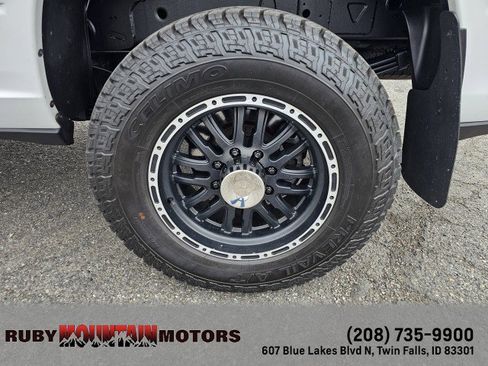 Used 2022 RAM 3500 Big Horn AWD/4WD image 11