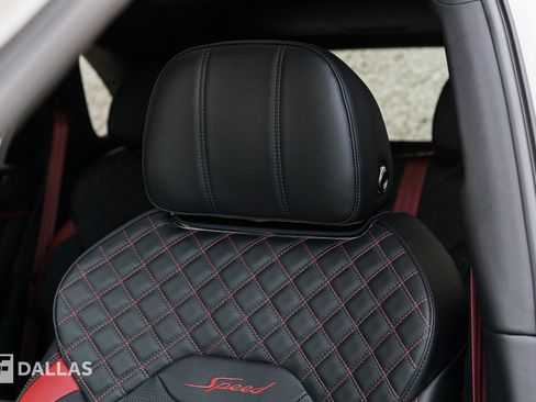Used 2022 Bentley Bentayga Speed image 22