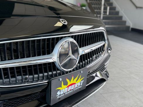 Used 2025 Mercedes-Benz C 300 4MATIC Sedan image 12