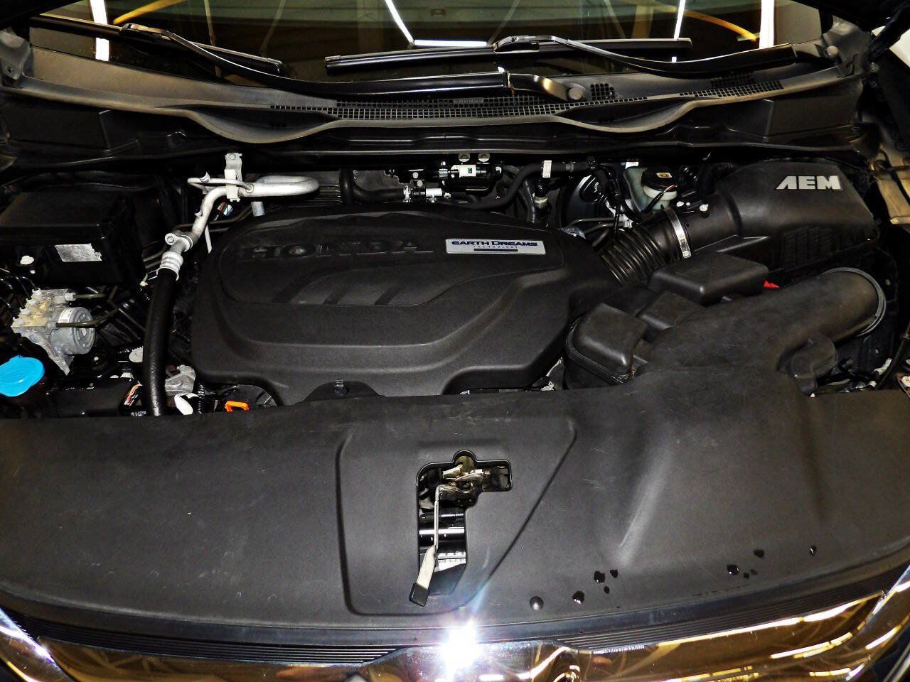 Used 2018 Honda Odyssey Elite image 24
