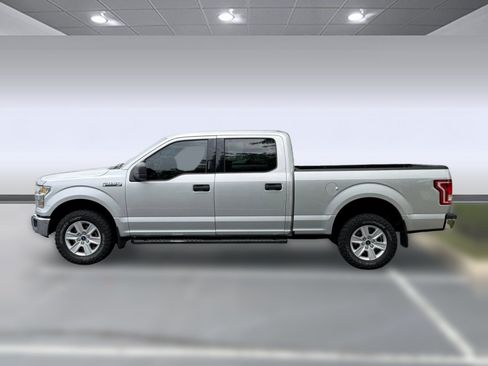 Used 2016 Ford F150 XLT w/ Heavy-Duty Payload Package AWD/4WD image 2