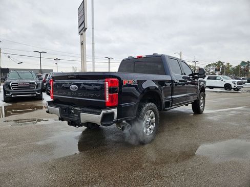 Used 2024 Ford F250 Lariat w/ Chrome Package image 5