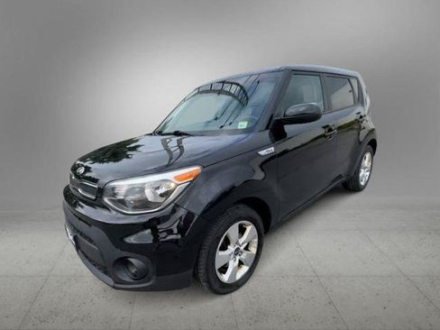 Used 2017 Kia Soul FWD image 5
