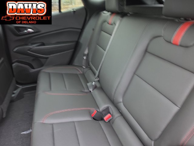 New 2026 Chevrolet Trax RS w/ Sunroof Package FWD image 16