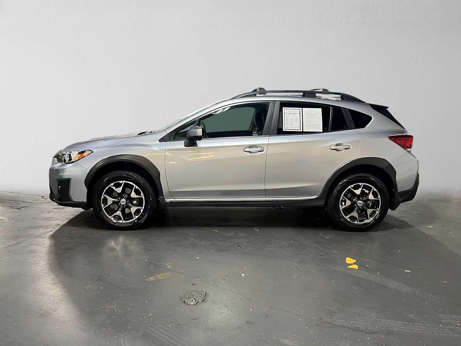Used 2018 Subaru Crosstrek 2.0i Premium w/ Moonroof Package AWD/4WD image 6