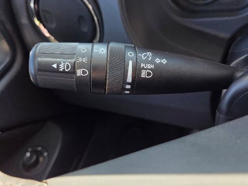 Used 2015 Jeep Patriot High Altitude image 22