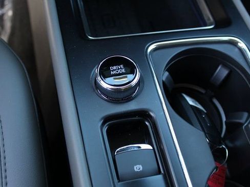 New 2026 Lincoln Corsair Premiere AWD/4WD image 27