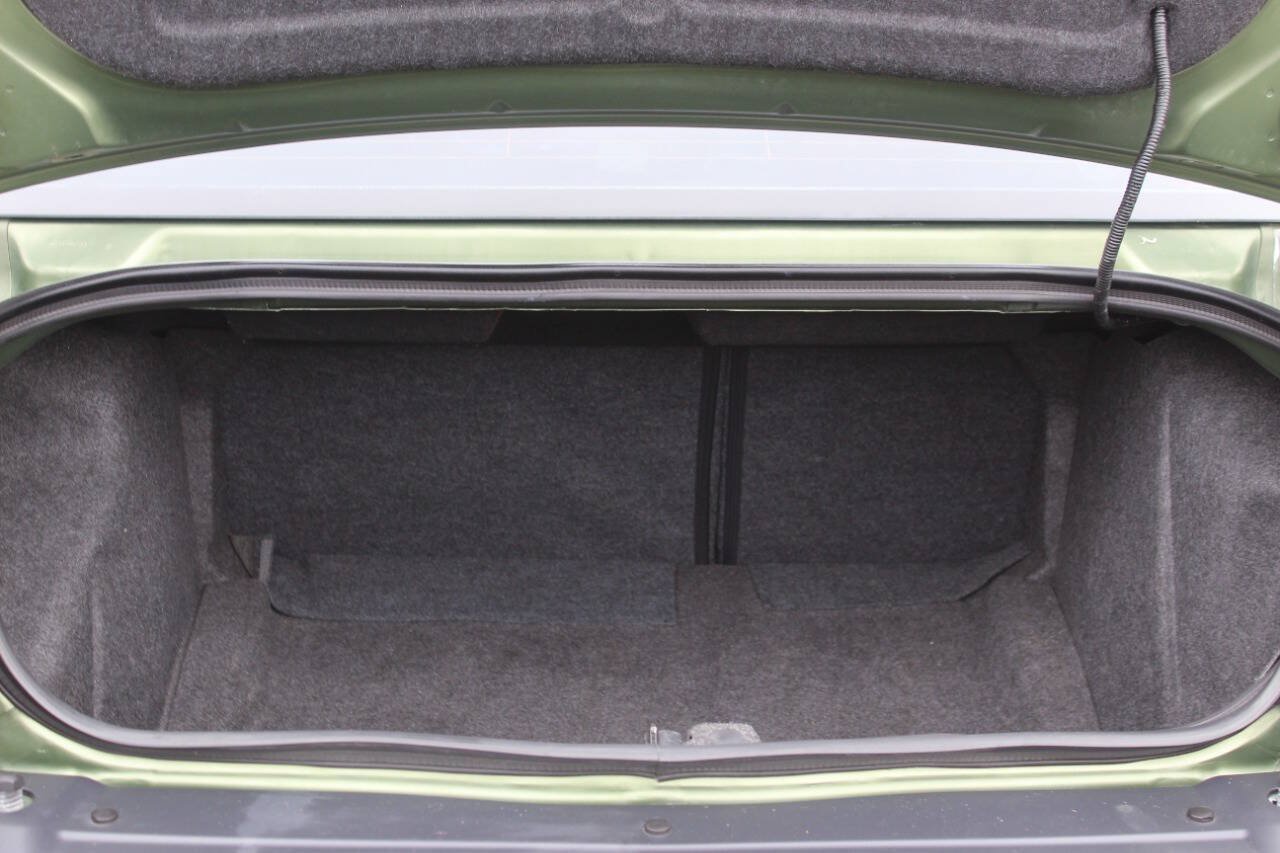 Used 2018 Dodge Challenger GT w/ GT Interior Package AWD/4WD image 12
