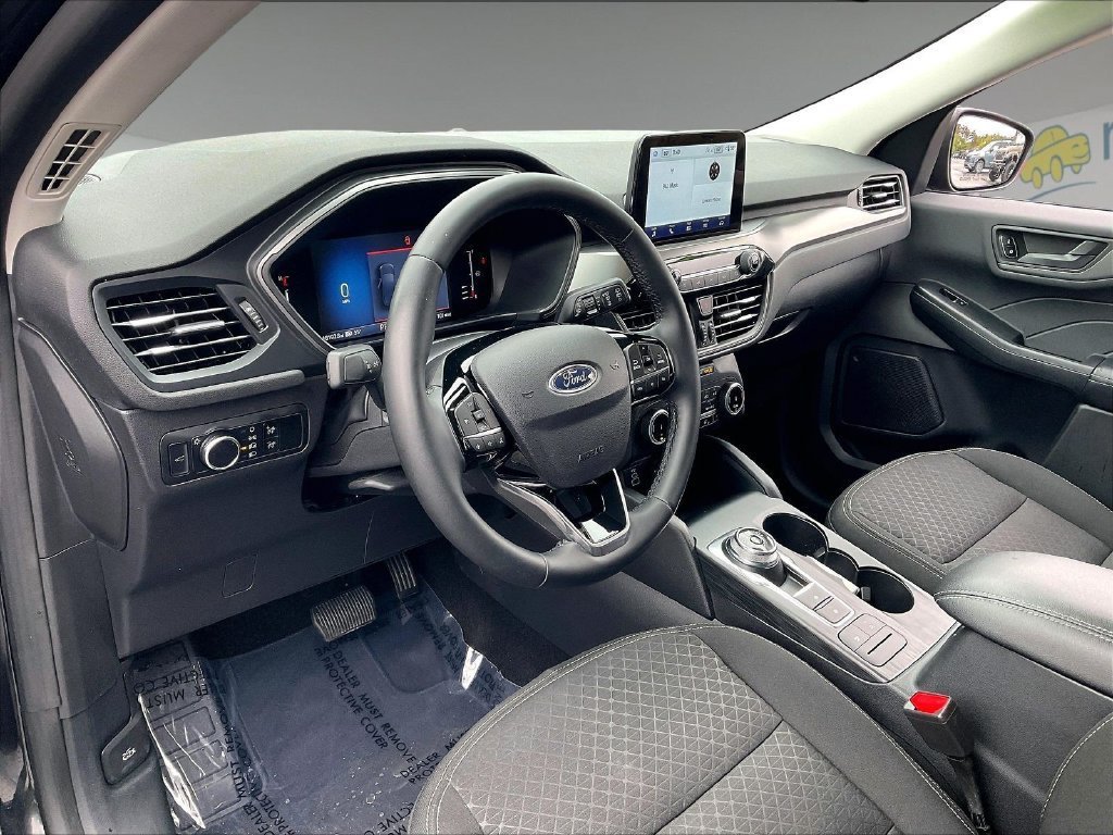 Used 2024 Ford Escape Active AWD/4WD image 8