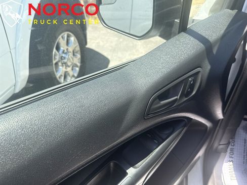 Used 2016 Ford Transit Connect XL FWD image 6
