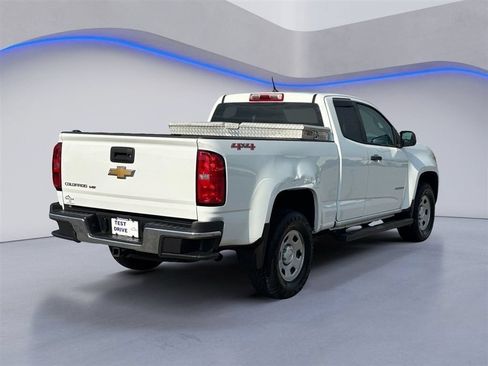 Used 2019 Chevrolet Colorado W/T w/ WT Convenience Package AWD/4WD image 3