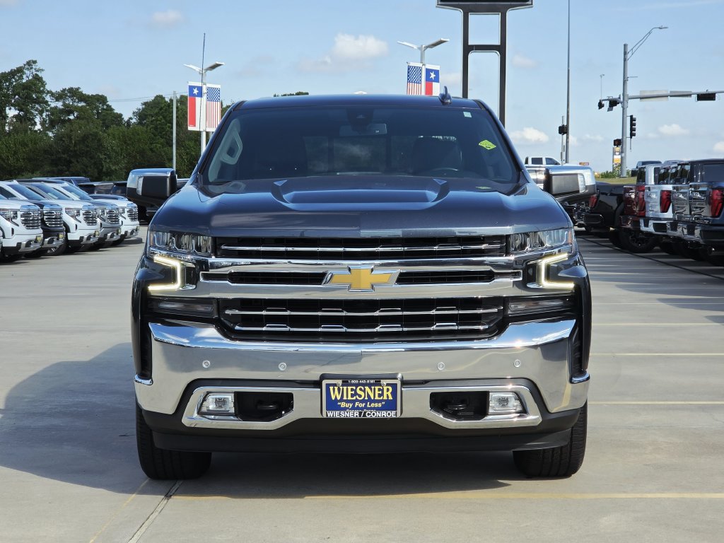 Used 2022 Chevrolet Silverado 1500 LTZ w/ Safety Package II AWD/4WD image 2