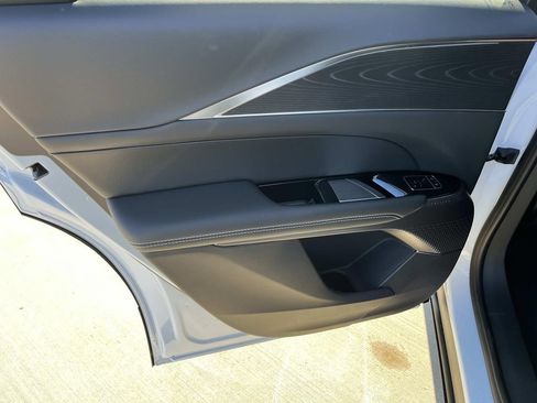 New 2026 Cadillac Lyriq Luxury image 17