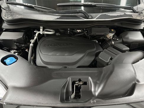 Used 2025 Honda Passport TrailSport image 38