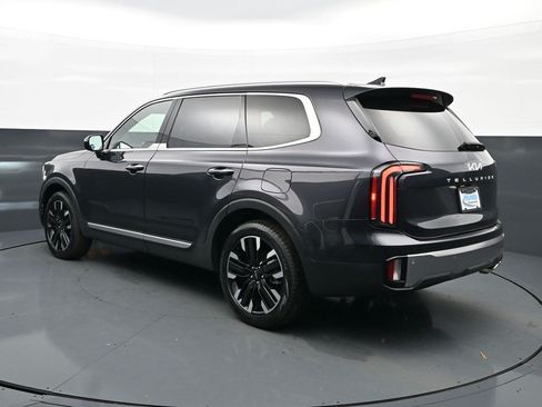 Used 2025 Kia Telluride SX w/ SX Captain's Chair Package FWD image 5