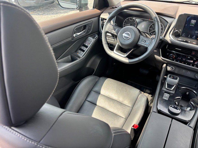 Used 2023 Nissan Rogue SL w/ SL Premium Package AWD/4WD image 14
