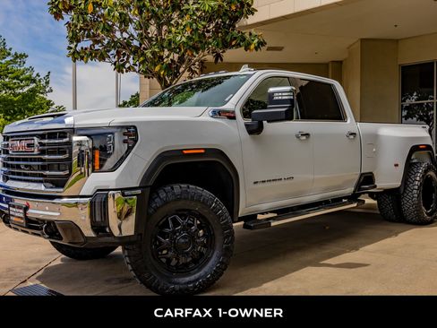 Used 2024 GMC Sierra 3500 SLT w/ SLT Premium Package image 5