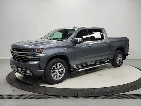 Used 2022 Chevrolet Silverado 1500 High Country AWD/4WD image 3