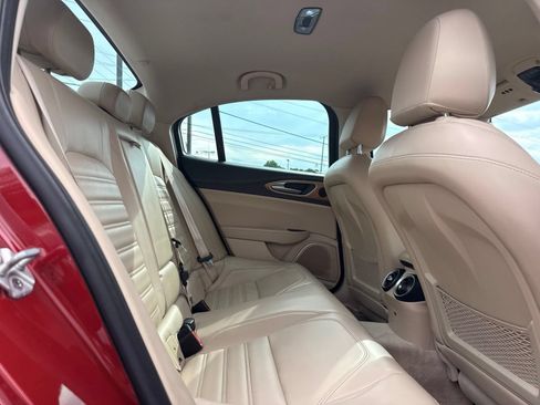 Used 2017 Alfa Romeo Giulia Ti w/ Lusso Light Wood Package RWD image 31