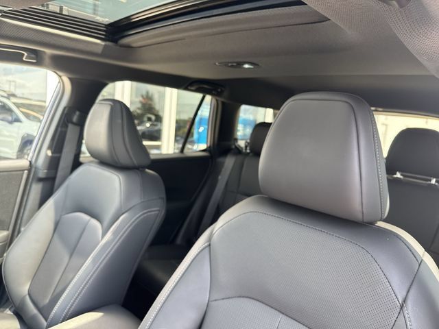 Certified 2026 Subaru Outback Limited AWD/4WD image 11
