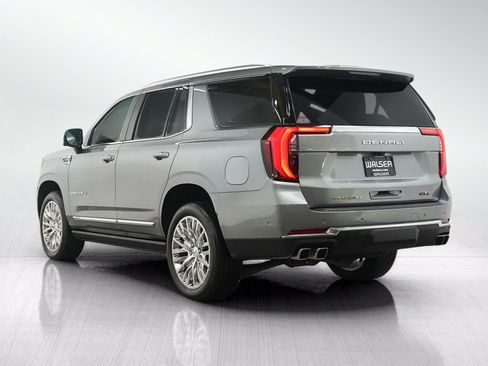 Used 2025 GMC Yukon Denali w/ Sun & Power Step Package AWD/4WD image 3