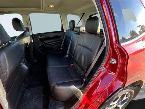 Used 2016 Subaru Forester 2.0XT Touring w/ Eyesight & Navigation System image 27