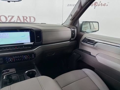 Used 2025 Chevrolet Silverado 1500 LTZ w/ LTZ Premium Texas Edition AWD/4WD image 29