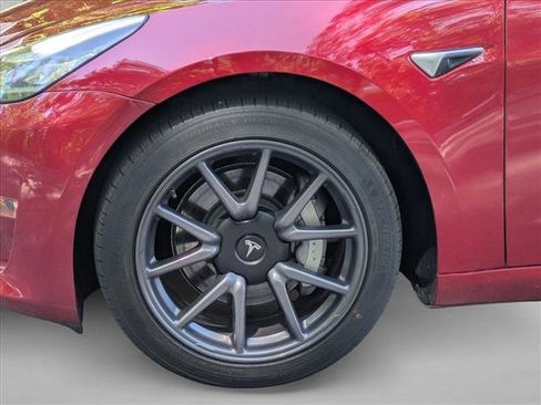 Used 2020 Tesla Model 3 Long Range image 14