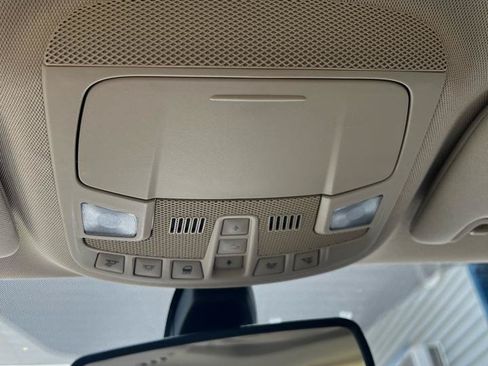 Used 2013 Ford Fusion SE FWD image 16