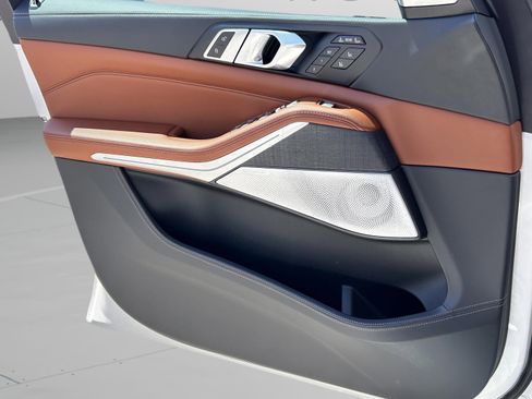 New 2026 BMW ALPINA XB7 AWD/4WD image 21