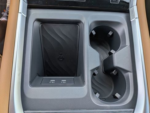 New 2026 Nissan Armada SL w/ Captain's Chari Seat Package image 23