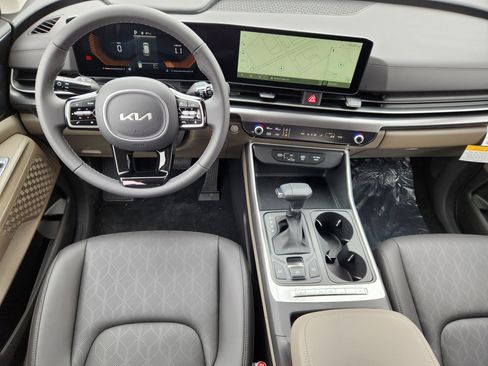 New 2026 Kia Carnival image 11