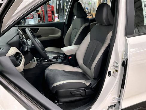 New 2026 Subaru Forester image 9