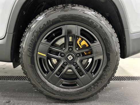 Used 2023 Rivian R1T Adventure Quad AWD/4WD image 10