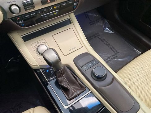 Used 2016 Lexus ES 350 image 20