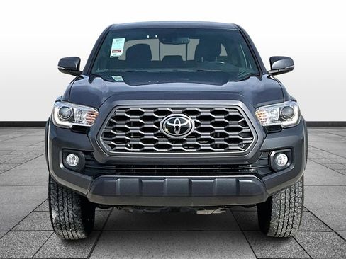 Used 2023 Toyota Tacoma TRD Off-Road image 3