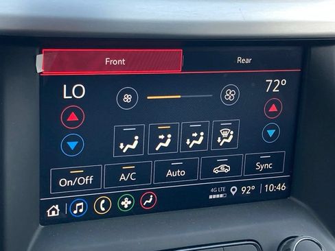 Used 2022 GMC Acadia SLE w/ Driver Convenience Package FWD image 22