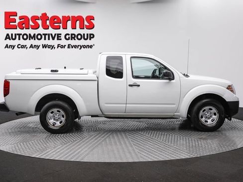Used 2017 Nissan Frontier S image 4