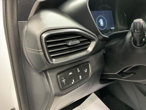Used 2020 Hyundai Santa Fe Limited AWD/4WD image 14