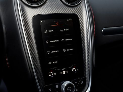 Used 2022 McLaren GT image 26