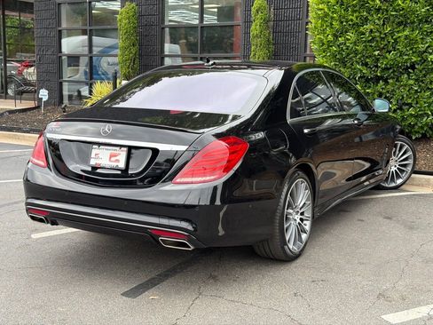Used 2016 Mercedes-Benz S 550 Sedan image 12