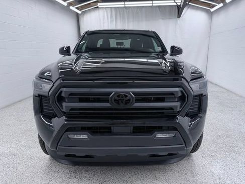 Used 2025 Toyota Tacoma SR5 RWD image 6